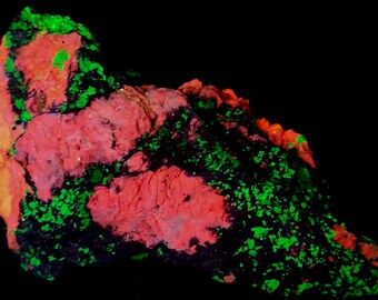 Big 77.9g Slab Multi-wave UV Fluorescent Hokkaidoite in Opal From