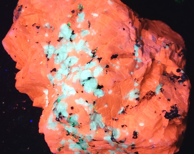 A++ Shortwave SW Ultraviolet Fluorescent Very Rich Barite Calcite & minor Willemite Franklin New Jersey UV Minerals Ex. Gerstmann!!!