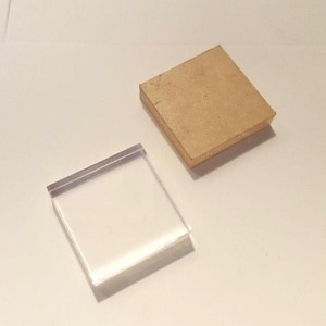 1.5&quot; x 0.25&quot; Clear Square Plastic Acrylic Mineral / Collectible / Specimen Display Bases 1/4&quot; Thick