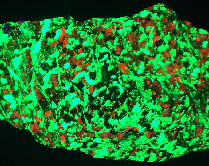 Nice Shortwave SW & Longwave LW UV Fluorescent Willemite in Calcite Sterling Hill by Franklin Nj Ultraviolet Minerals