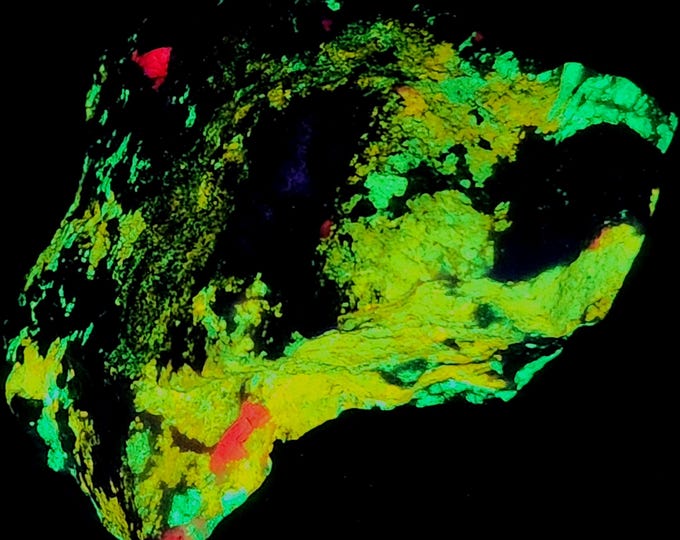 Rare A++ Shortwave SW Fluorescent Esperite Willemite & Calcite - Franklin Mine New Jersey UV Minerals Rocks