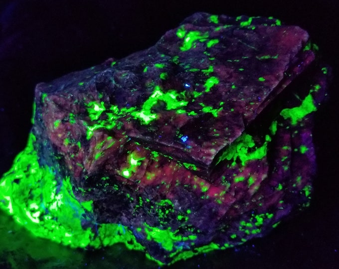 Rare Big Longwave LW Fluorescent Bustamite + Shortwave SW Hardystonite Clinohederite & Green Willemite Franklin Mine New Jersey UV Minerals