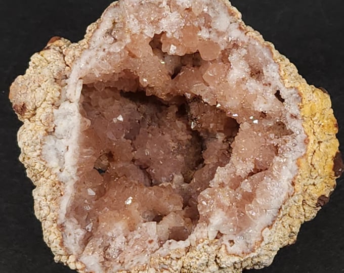 Top Pink Amethyst Quartz Crystals Geode Choique Mine Argentina Mineral Specimens