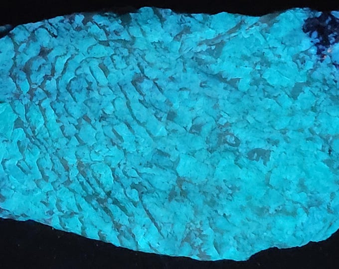 Rare Large End Cut SW Shortwave Ultraviolet Fluorescent Green Plumbian Orthoclase Lead Feldspar Broken Hill NSW Australia UV Minerals