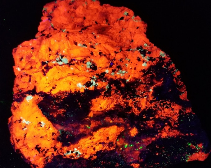 Large Shortwave UV Fluorescent Barite & Calcite with Minor Willemite Sterling Hill by Franklin New Jersey SW Ultraviolet Minerals Rocks