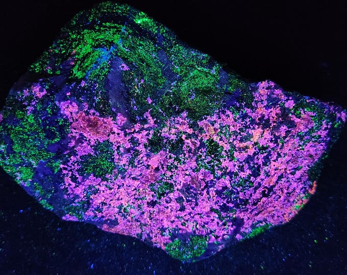 Big SW LW UV Fluorescent Cleiophane Sphalerite & Willemite w Lollingite Sterling Hill Mine by Franklin New Jersey Minerals Rocks