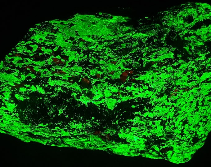 SW / LW Uv Fluorescent + Phosphorescent Pink Willemite & Calcite w Franklinite Sterling Hill Mine by Franklin NJ Minerals