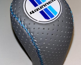 Old Style Toyota Automatic Shift Knob for 4Runner (up to 2024) and most models with automatic transmission and thread pitch 8x1,25mm