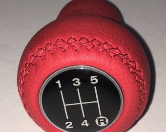 AUDI Gear Shift Knob 5 Speed, Red, Fits for A6 C4 C5 A4 B5 A8 D2 B2 80 90 100 200 B3 B4 , Red