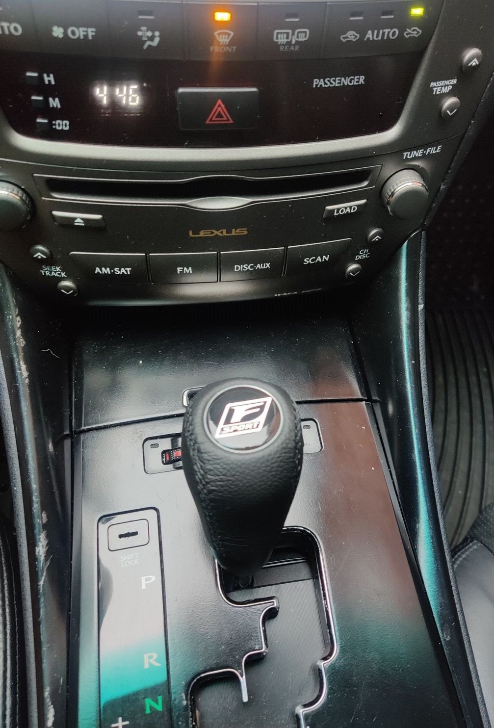 Lexus is350 shift knob discount
