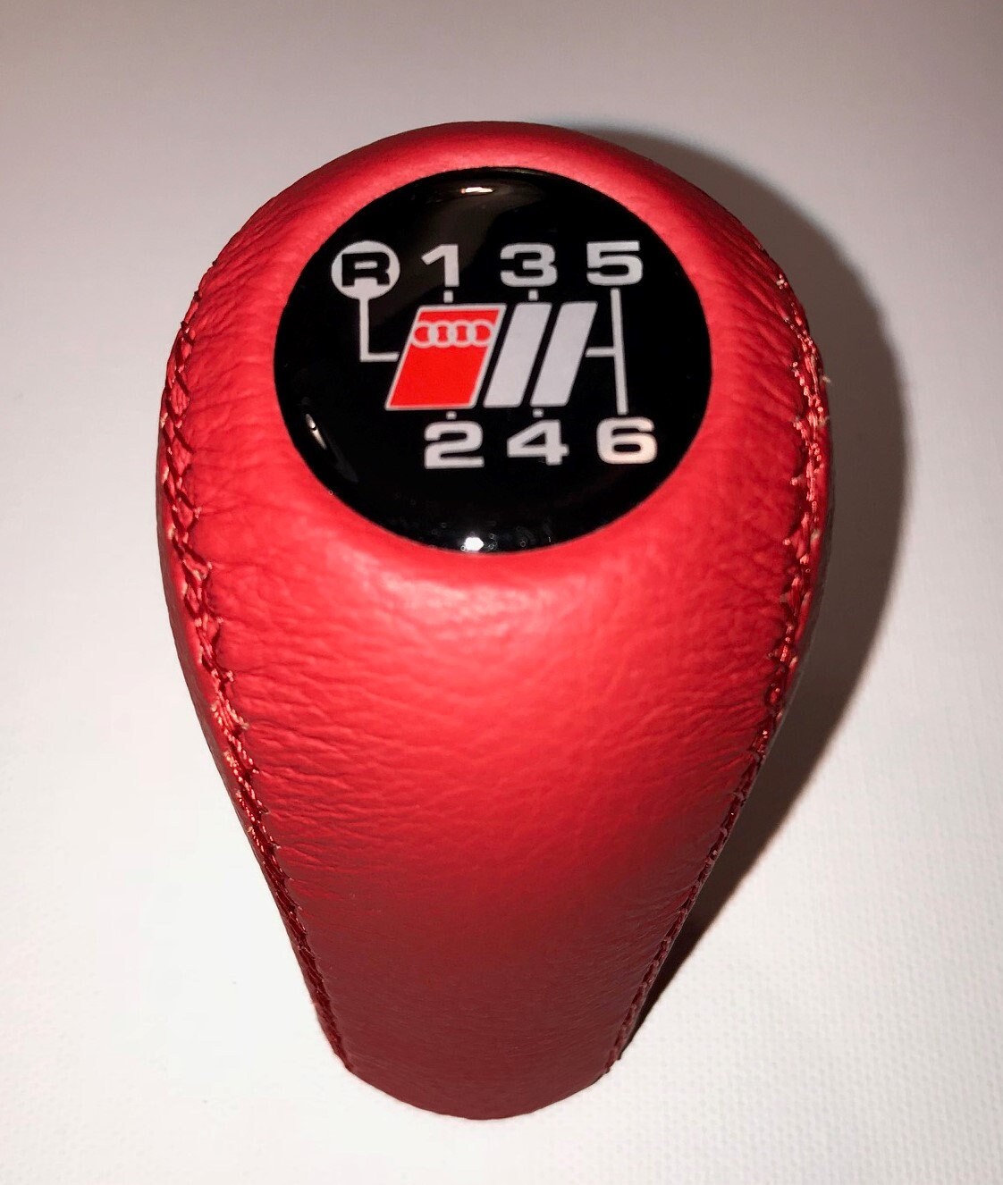 Motoforti Pomello Cambio Manuale A 6 Marce Con Copertura - Per Audi A3 8P 2003-2013, Finta Pelle, Tono Argento Opaco Rosso Nero - 6