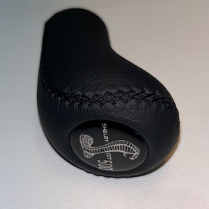 Gear Shift knob Fits For Mustang  2011-2014 manual transmission  6  Speed,  Thread pitch  M12x1.25 mm