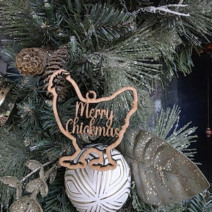 Merry Chickmas Huhn Ornament