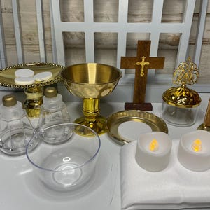 Complete Plastic Gold Mass Kit Mass Set CGS Catechesis of the Good Shepherd , Religious Education , Mass Play , Montessori First communion