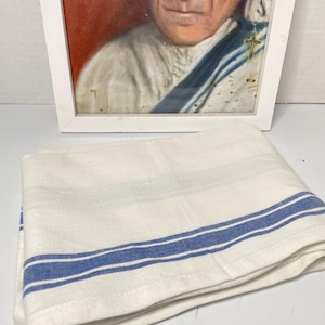 Mother Teresa TEA TOWEL 18x28 in.