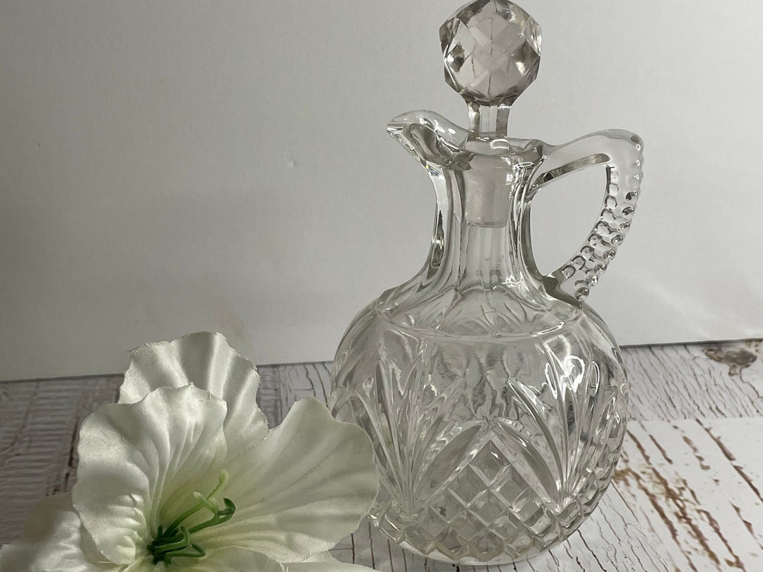 Beautiful Vintage Crystal Glass Cruet Mass Kit Mass Play Etsy