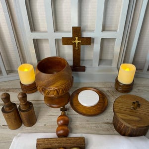 Wooden Mass Kit: Montessori CGS Religious Play Set