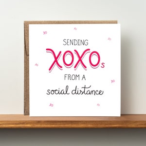 Senden von Liebe von einer sozialen Distanz Karte - Xoxos senden - XO Karte - Umarmungen und Küsse Karte - Quarantänekarte für Freund - Liebe Distanz