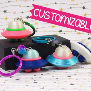 UFO keychain - Small size, with legs - Multiple colors!