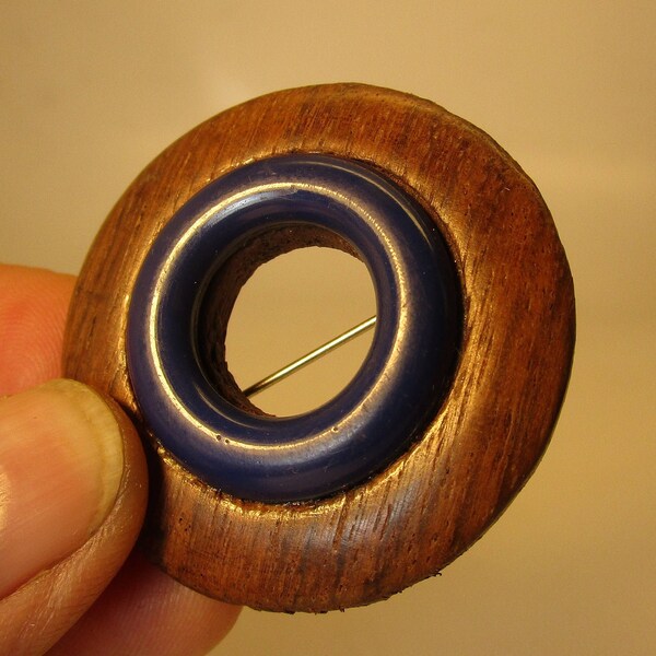 Vintage Circle Pin, Arts and Crafts Era, Wood & Blue Plastic