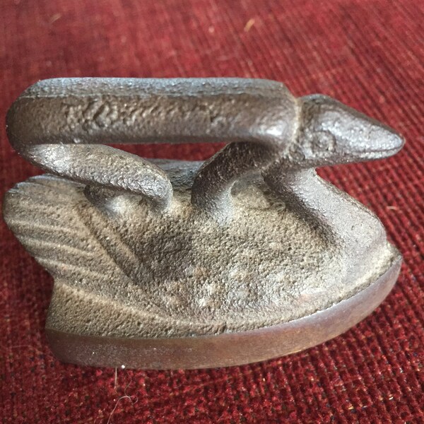 Miniature Swan SAD Iron