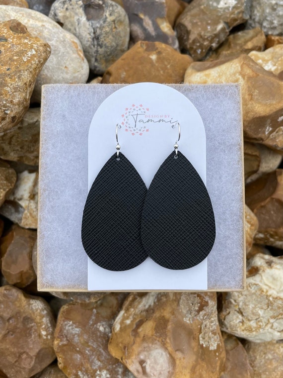Black Saffiano leather teardrop earrings