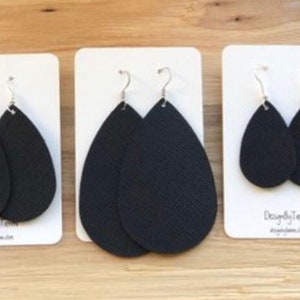 Black Saffiano leather teardrop earrings image 3
