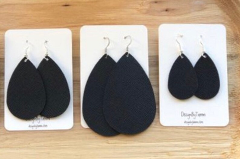Black Saffiano leather teardrop earrings image 3