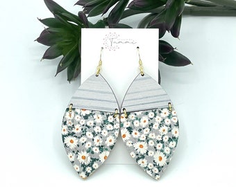 Spring daisy cork leather and wood hinge teardrop earrings