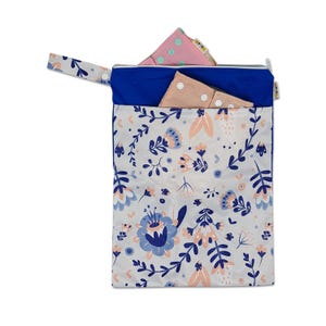 Medium Waterproof Wet Bag with Zip 30 x 40cm - Floral Design image 3