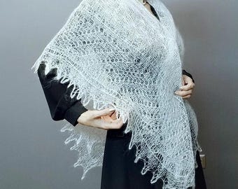 Chal de plumas de cabra blanco, tradicional y elegante, hecho a mano: suave tejido de punto para novia.