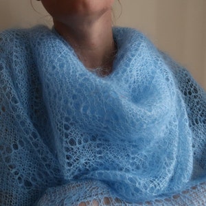 Handmade Blue Orenburg Goat Down Shawl: Soft Knitted Wrar, Traditional Blue Cape