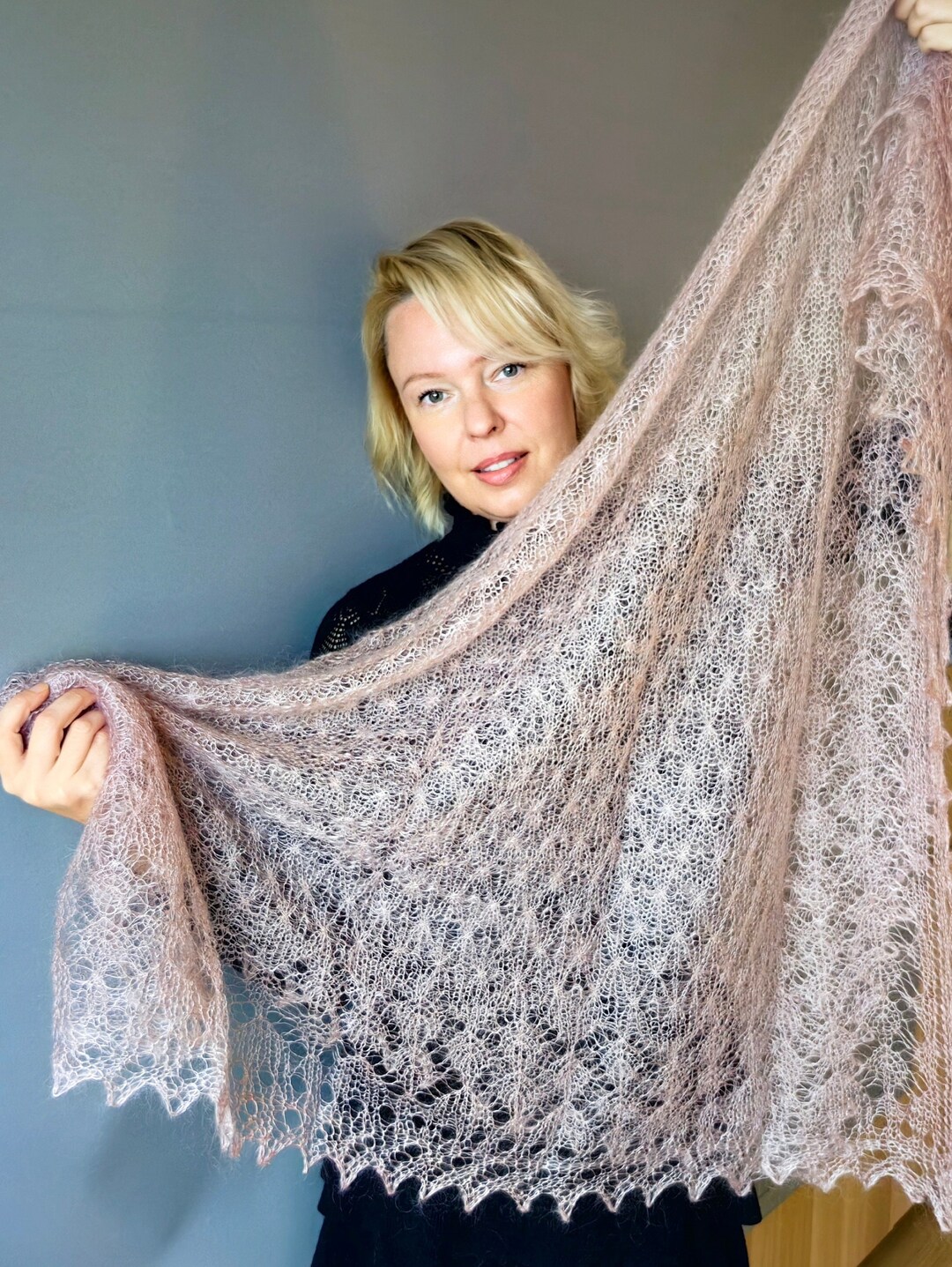 shawl nude colour