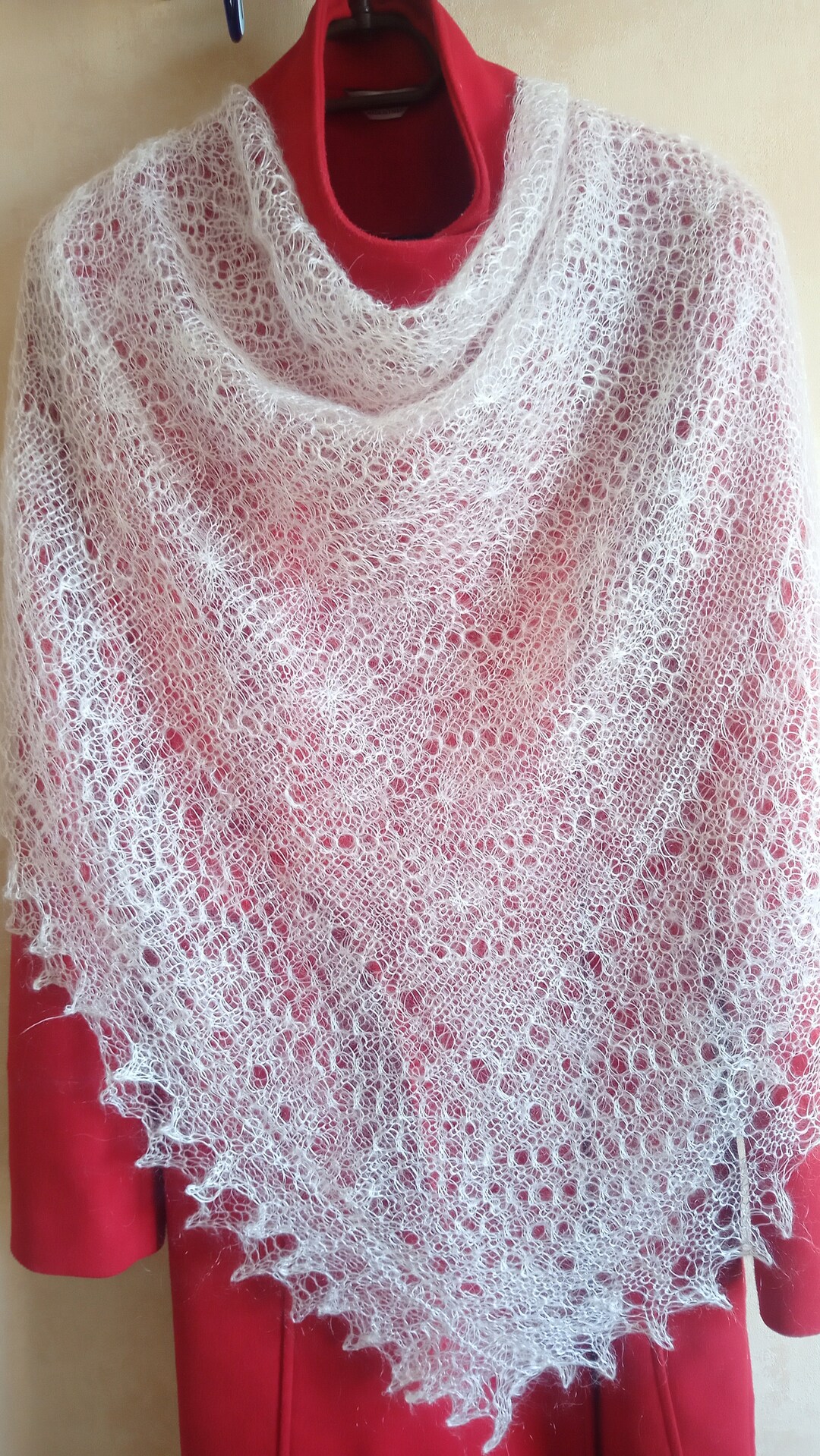 shawl for white dress