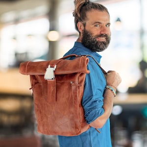 Gift Fot Him/17 inch Leather backpack men * 17 inch laptop backpack