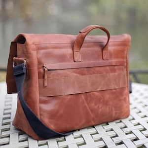 Leder Laptoptasche Herren Initialen Handgefertigte Laptoptasche Leder gepolsterte Computer Messenger Bag Herren Bild 4