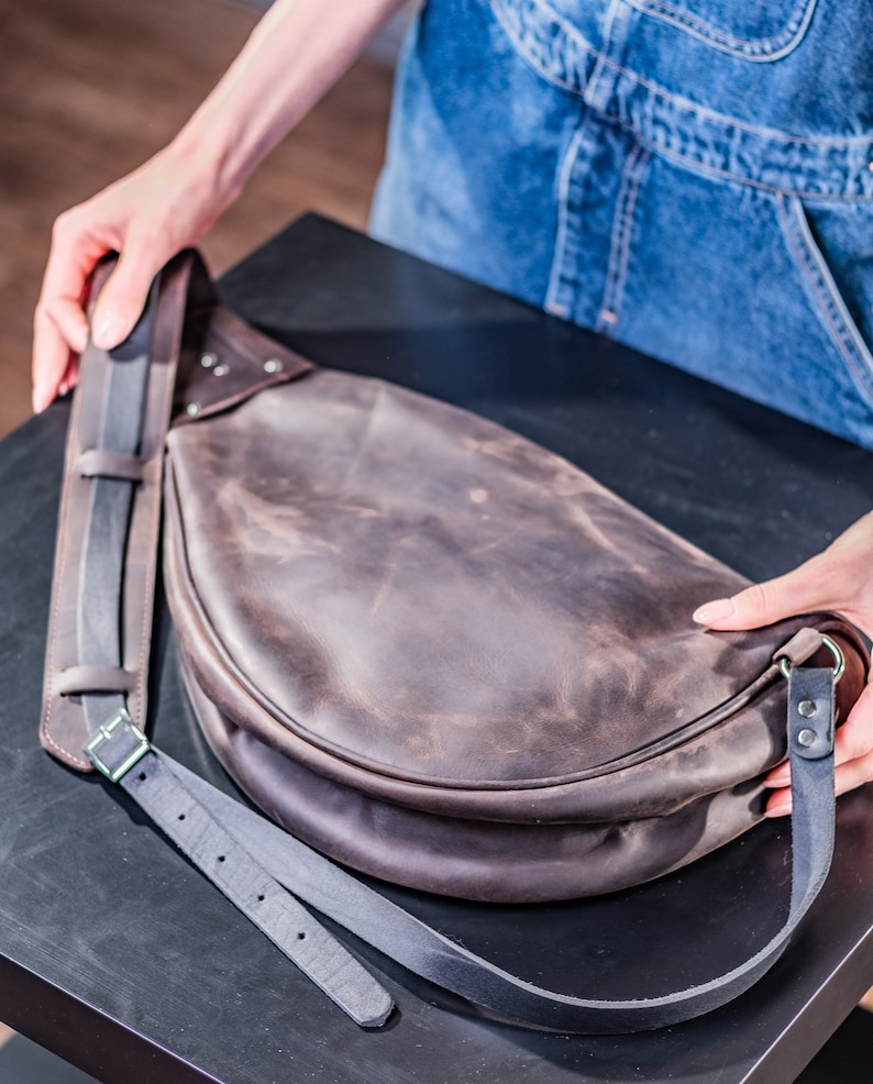 Ladies sling bag, chest bag, shoulder bag, brown leather sling image 6