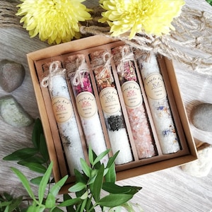 Bath Salt Luxury Collection 5 blends in Glass Sample Test Tubes - Pure Essential oils Natural Salt - Valentines Gift - Natural Soak Gift Box
