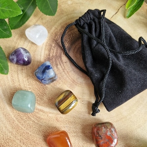 Pietre Chakra Reiki Gracy Jewels - Set Da 7 Con Simboli Incisi E Sacchetto Di Velluto - Foto 6