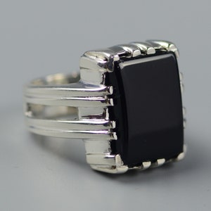 Handmade Black Agate Sterling Silver Men&#39;s Ring - Yemeni Aqeeq