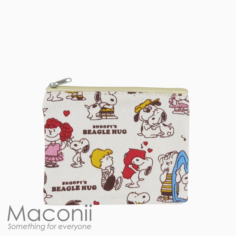 Snoopy Beagle Hug Small Pouch