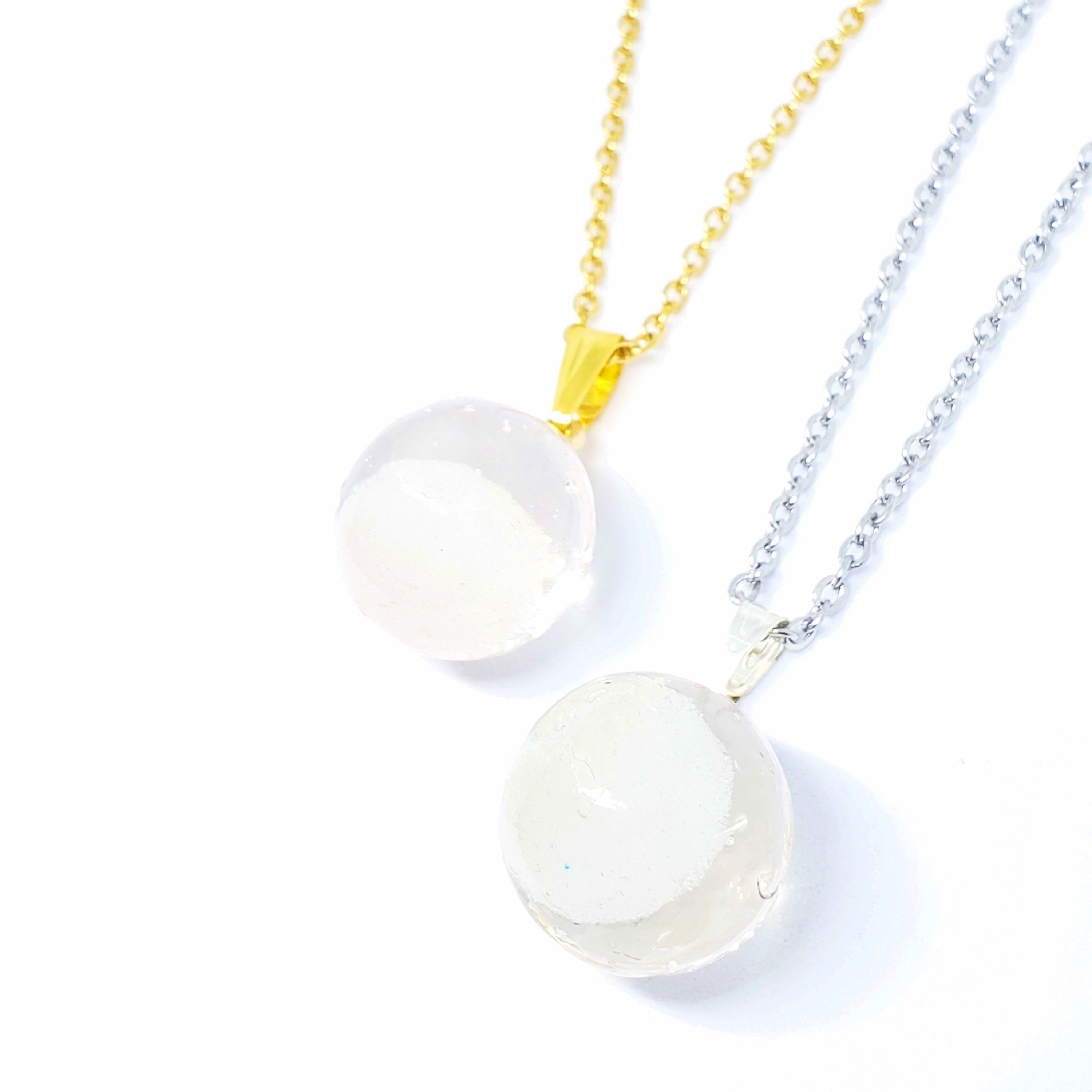 Round Ice Cube Pendant Necklace / Ice Cube Jewellery / Resin Jewellery / Enchanted Garden / 815am UK