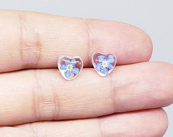 Flower Earrings / Forget-Me-Not Earrings / Forget-Me-Not Heart Stud Earrings / Real Flowers / Flower Jewellery / Enchanted Garden / 815amUK