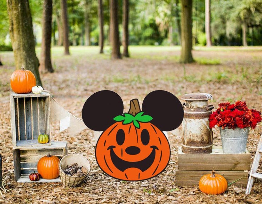 Hand Painted Disney Mickey Mouse Halloween Jacko'lantern Yard Art