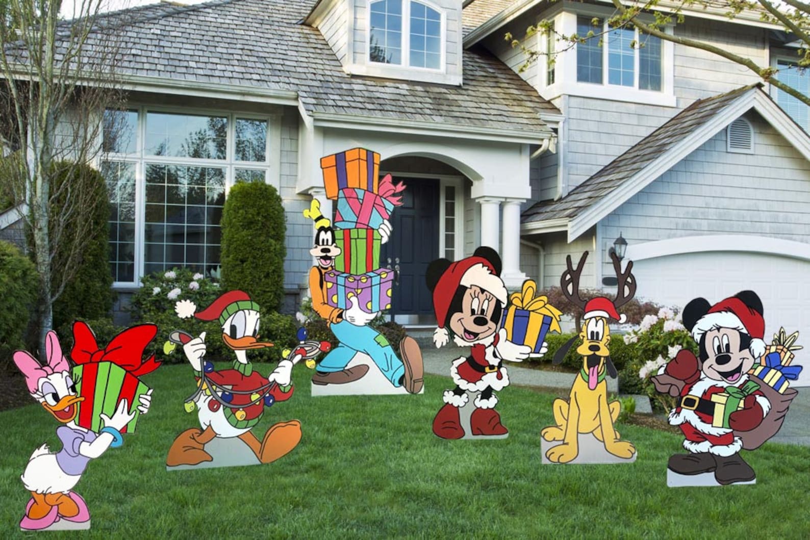 Disney CHRISTMAS Yard Art set/Disney yard art/ Disney yard Etsy