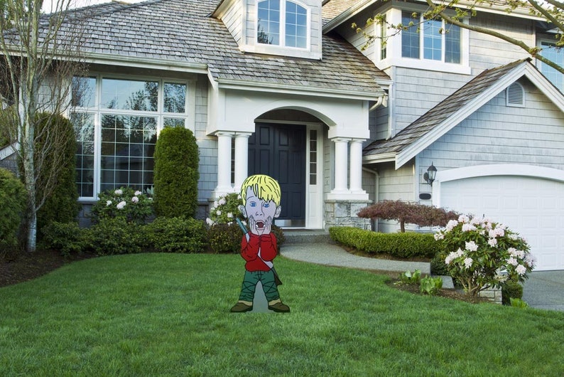Hand Painted Home Alone Kevin McCallister yard art/ Christmas yard art/ Christmas outdoor/ Kevin Marv Harry/ wooden yard art image 2