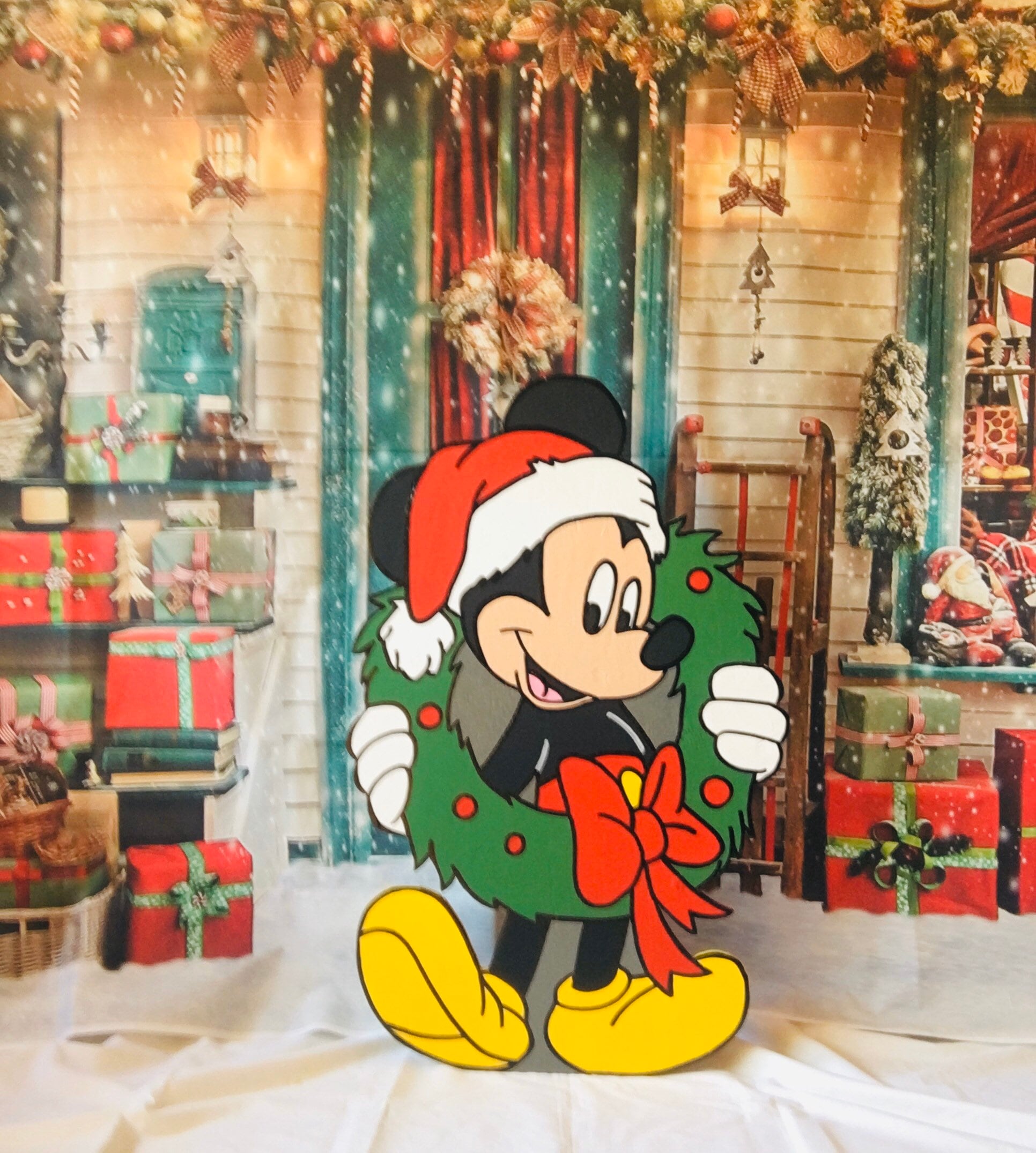 Disney Mickey Mouse Christmas Yard Art/disney Yard Art/ Disney Yard Decor/ Mickey  Mouse Yard/ Mickey Mouse Decor/ Wooden Yard Art/ Christmas 