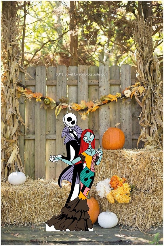 Hand Painted Nightmare Before Christmas Jack and Sally disney Yard Art Disney Yard Decor Hallpween Yard Halloween Decor Wooden Yard Art Etsy