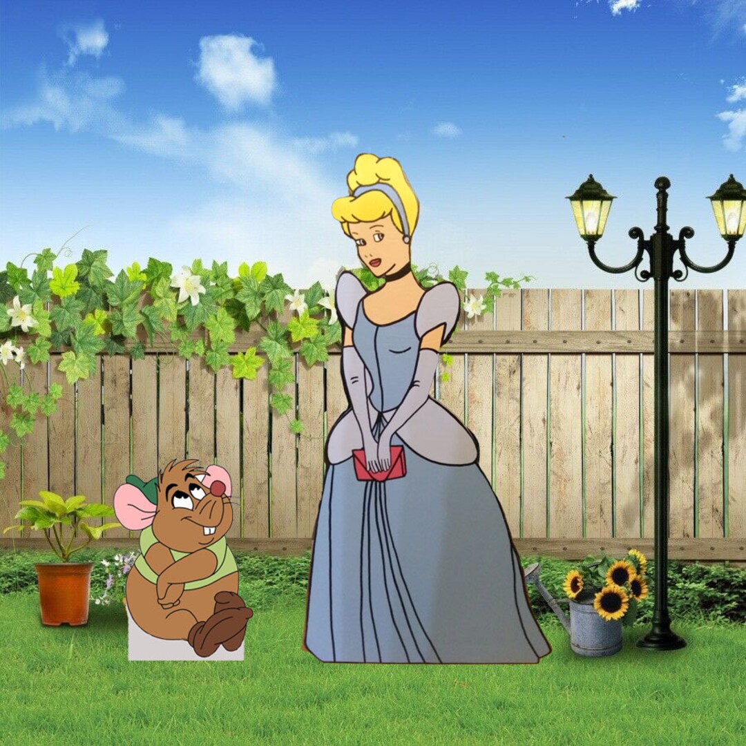 Hand Painted Disney Cinderella Yard Art/ Disney Yard Art/ Disney Garden