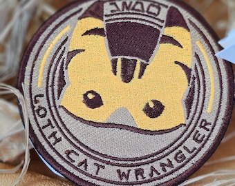 Loth Cat Wrangler Patch | Embroidered Iron-On Badge | Sci-Fi Accessory
